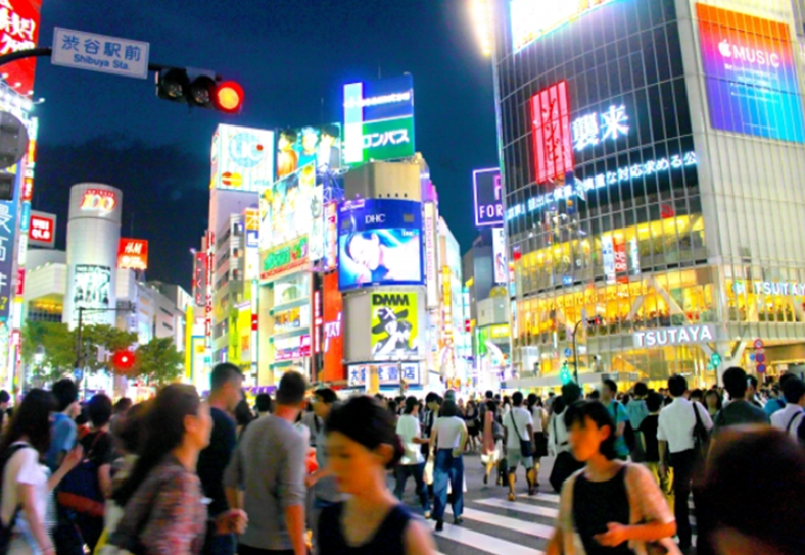 Shibuya Scramble crossing night Tokyo