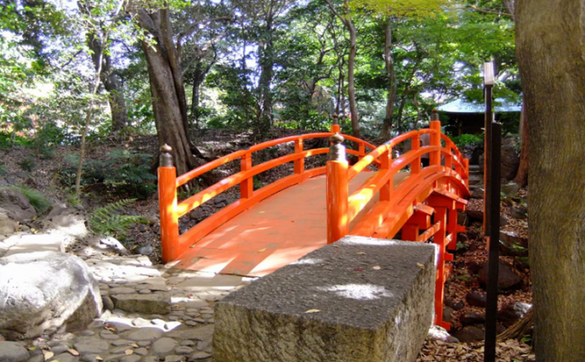 Koishikawa Korakuen Garden Tokyo Bridge