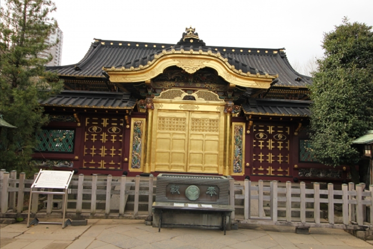 TOKYO Ueno Tosyogu Shrine