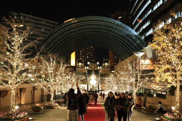 TOKYO Yebisu Garden Place Christmas Lights event Chandelier