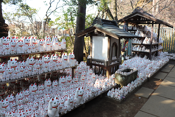 Gotokuji temple Maneki Neko