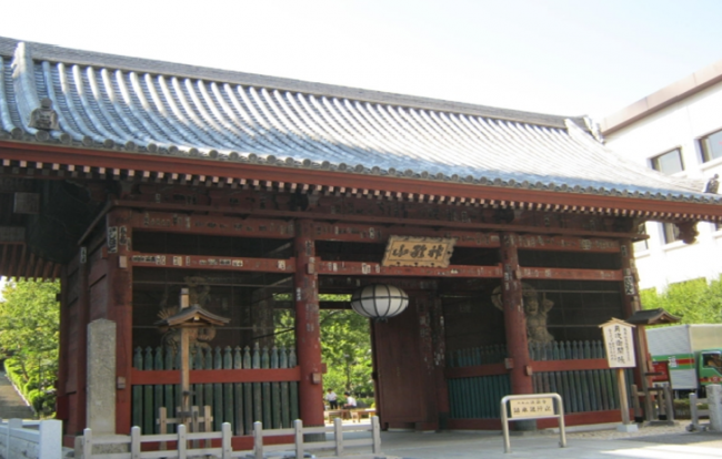 TOKYO Gokokuji Temple Sanmon