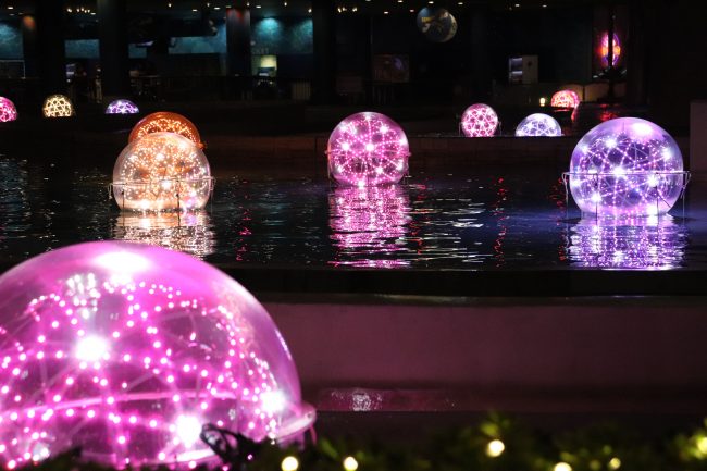 TOKYO Christmas Lights at Tokyo Dome City Sparkling Candy Garden